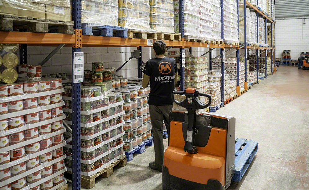 Masgrau Alimentació rinnova la gestione del suo magazzino con il WMS di Mecalux