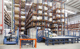 Mecalux ottimizza il centro logistico di Industrias Cosmic a Barcellona con la costruzione di un magazzino automatico